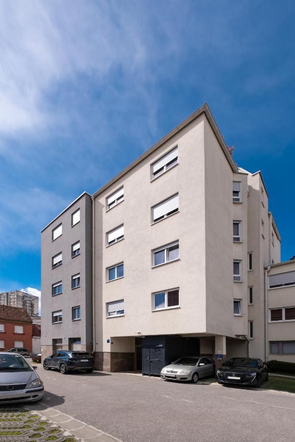 Apartment Zagreb, 0-24, Self Service Check-In, Free Parking Kültér fotó