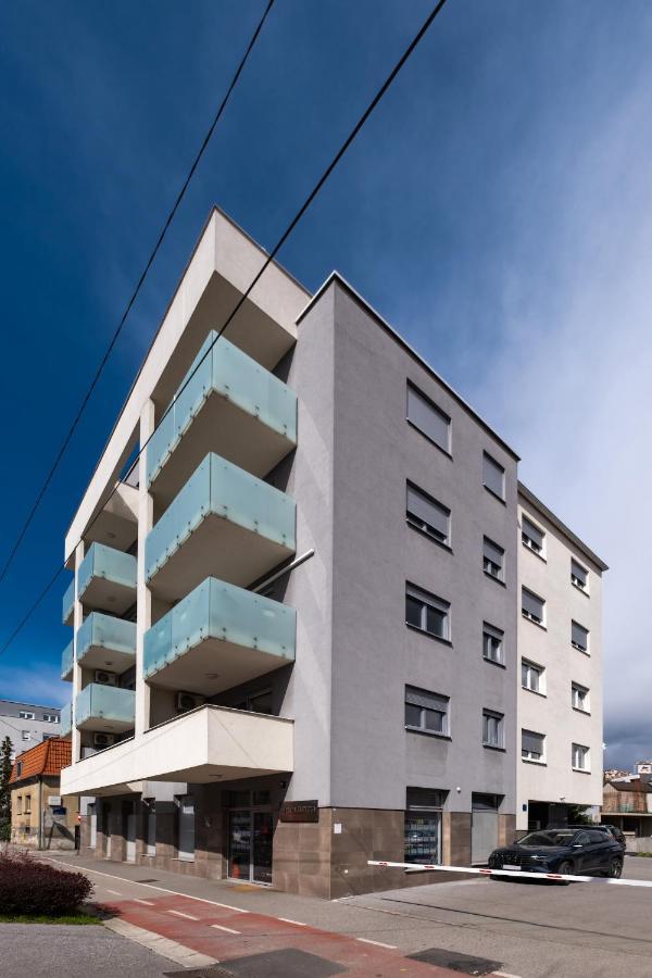 Apartment Zagreb, 0-24, Self Service Check-In, Free Parking Kültér fotó