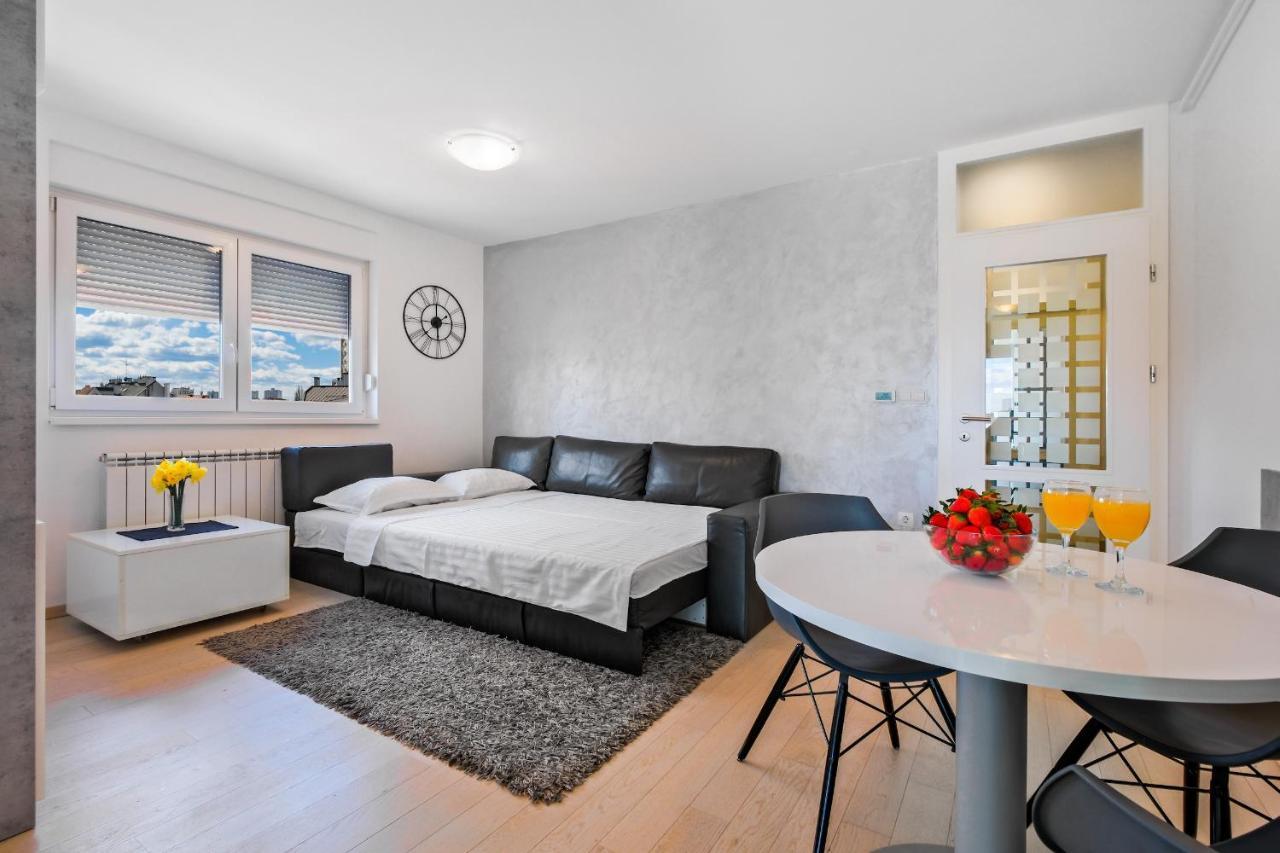 Apartment Zagreb, 0-24, Self Service Check-In, Free Parking Kültér fotó